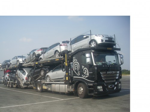 Transport de voiture camion